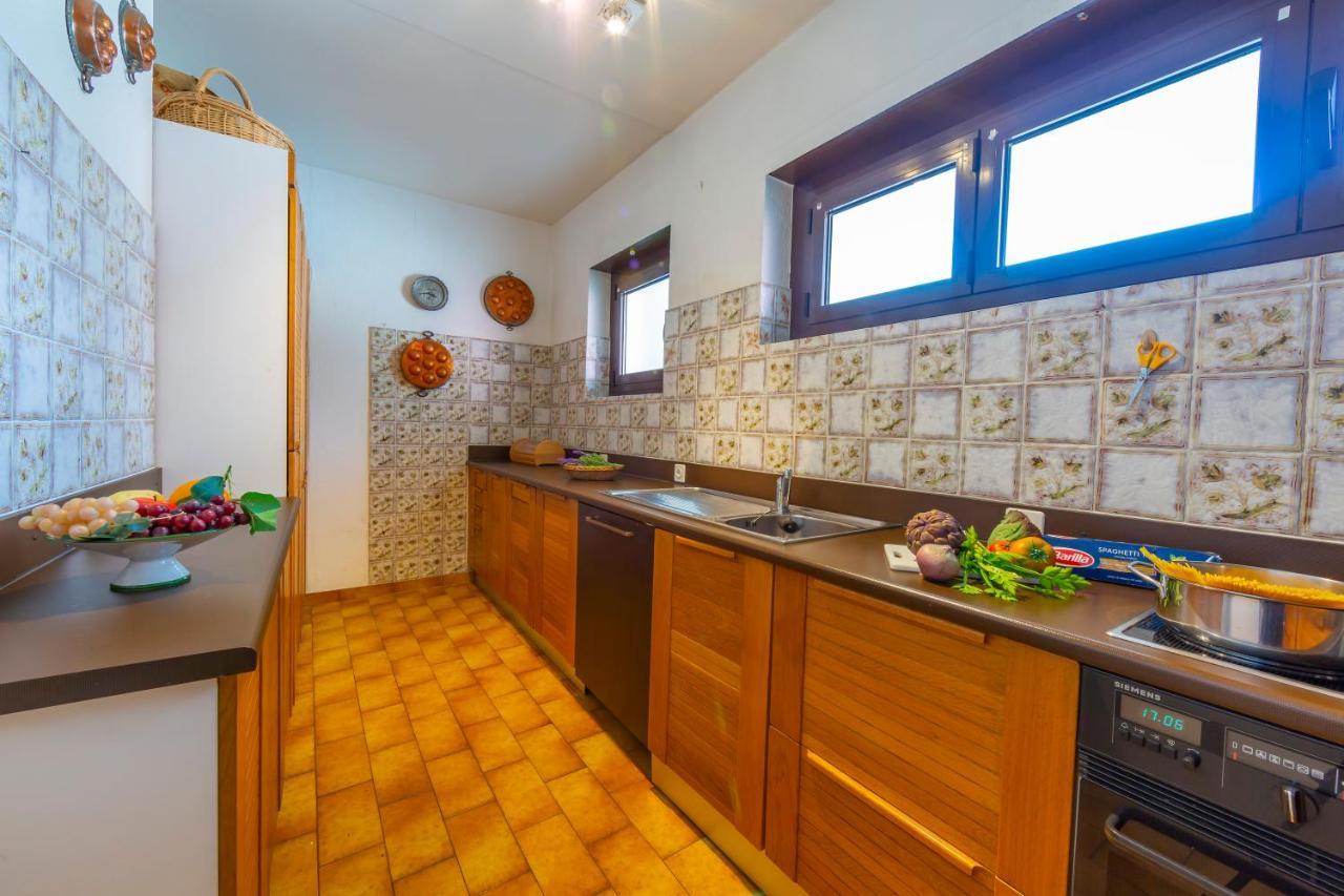 Casa Bader - Happy Rentals Riva San Vitale Exterior photo